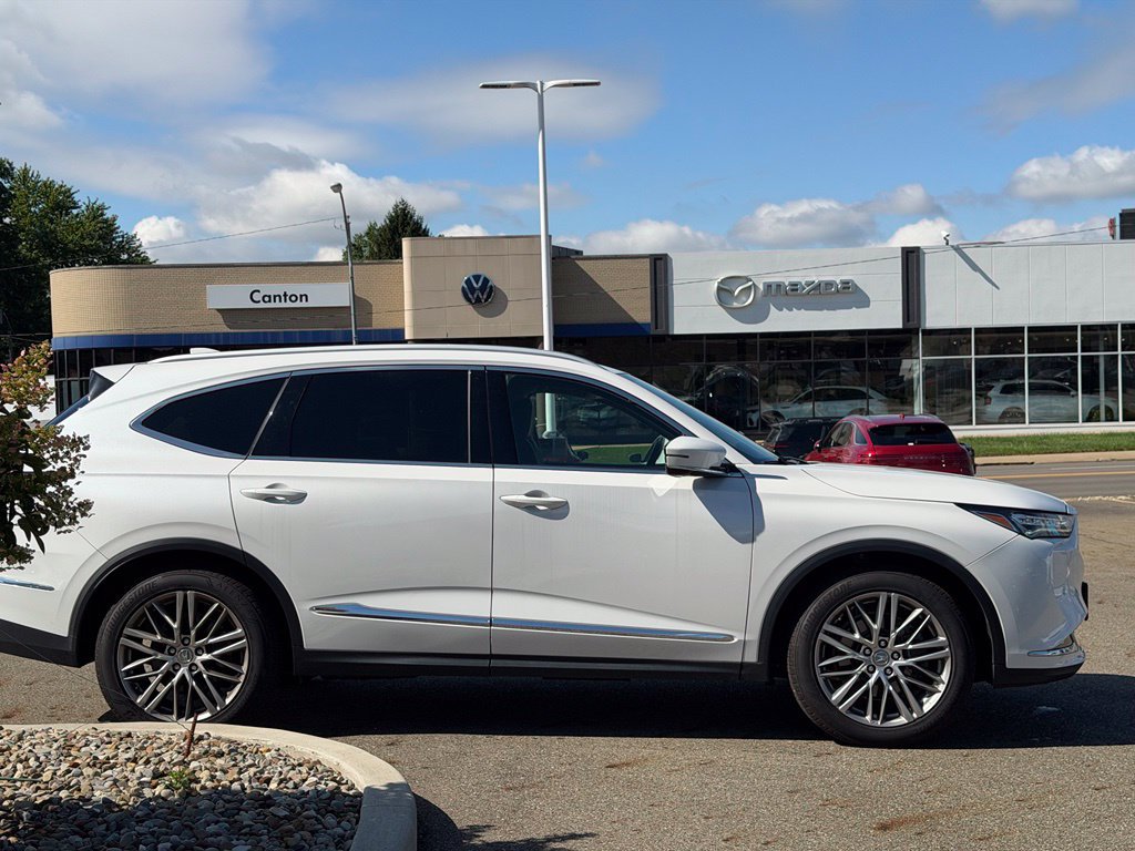 Used 2023 Acura MDX w/ Advance Package AWD/4WD image 6