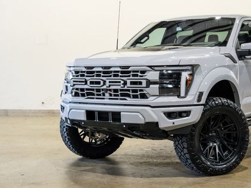 Used 2026 Ford F150 Raptor AWD/4WD image 21