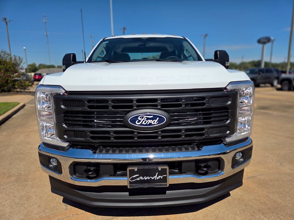 New 2027 Ford F250 XL AWD/4WD image 2
