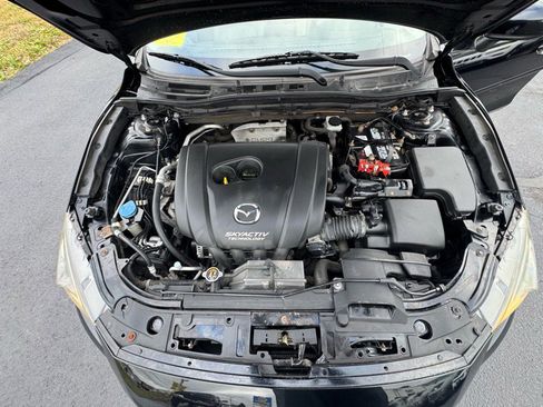 Used 2014 MAZDA MAZDA3 i Touring image 15