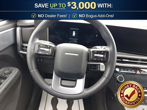 Used 2025 Hyundai Santa Fe SEL image 18