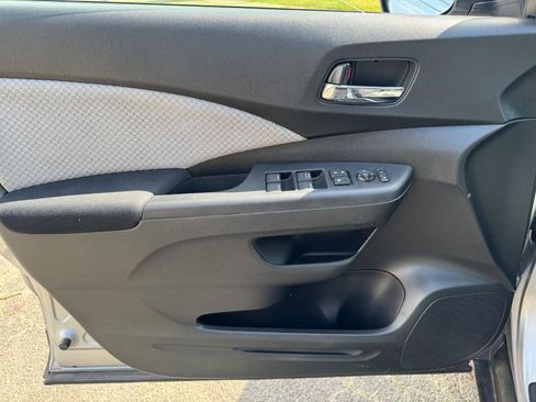 Used 2016 Honda CR-V EX image 18