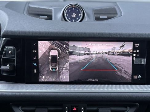 Certified 2024 Porsche Cayenne Coupe image 28