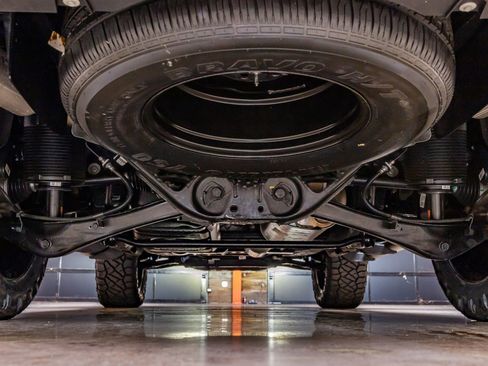 Used 2025 Chevrolet Tahoe Z71 w/ Z71 Off-Road Package image 16