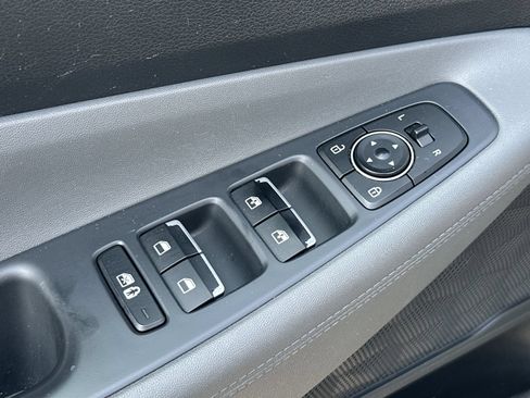 Used 2021 Hyundai Santa Fe SEL w/ Cargo Package FWD image 15