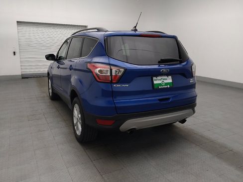 Used 2018 Ford Escape SE w/ SE Sync 3 Package AWD/4WD image 5