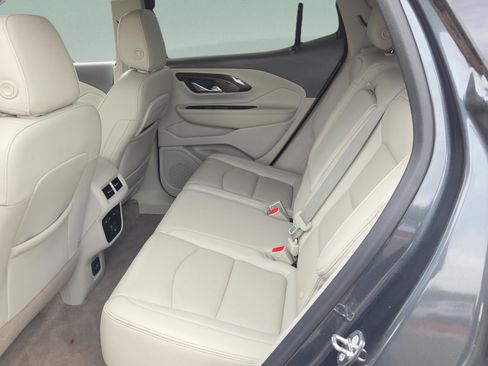 Used 2019 GMC Terrain Denali w/ Advanced Safety Package image 29