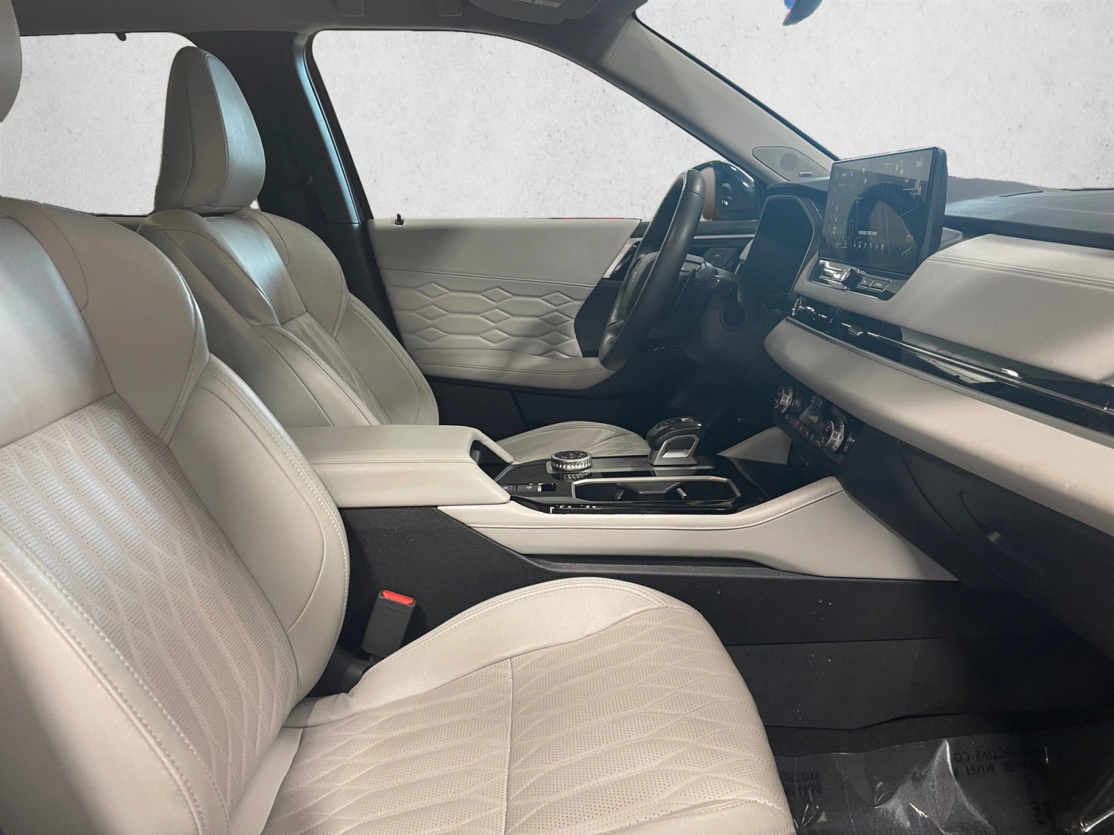 Used 2025 Mitsubishi Outlander SEL FWD image 27