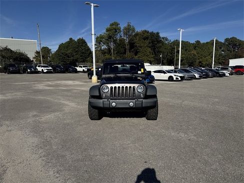 Used 2017 Jeep Wrangler Unlimited Sport image 2
