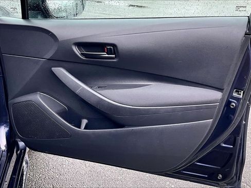 Used 2024 Toyota Corolla LE FWD image 12