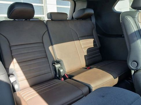 New 2026 GMC Acadia Denali Ultimate AWD/4WD image 19
