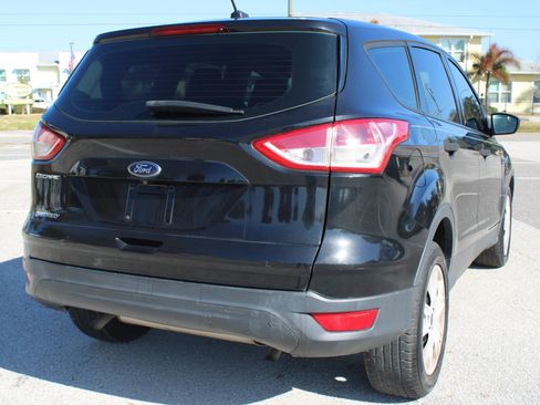 Used 2015 Ford Escape S image 14