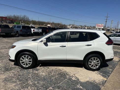 Used 2014 Nissan Rogue S image 6