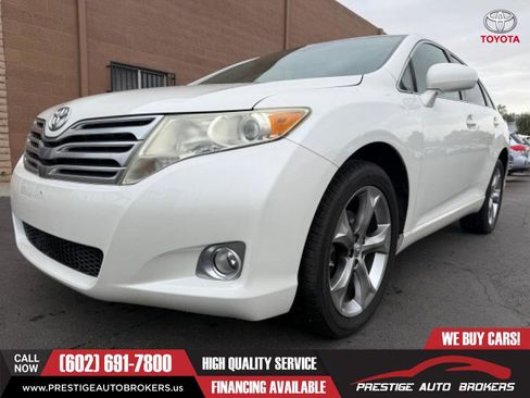 Used 2011 Toyota Venza Limited w/ Leather Pkg image 4