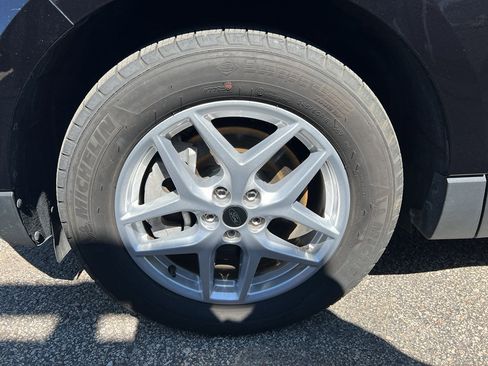 Used 2024 Ford Edge SEL image 12