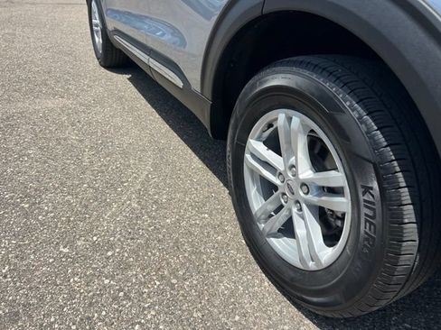 Certified 2024 Ford Explorer XLT w/ Equipment Group 202A AWD/4WD image 26
