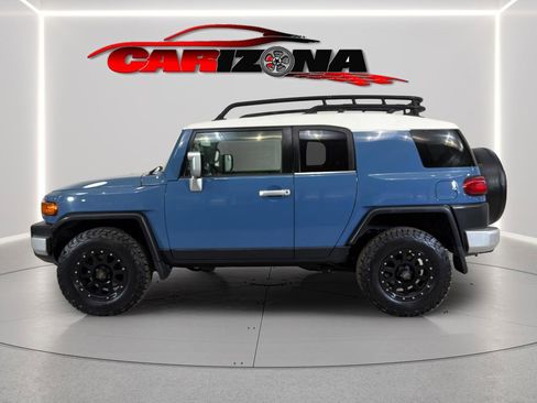 Used 2011 Toyota FJ Cruiser 4WD w/ Convenience Pkg image 13