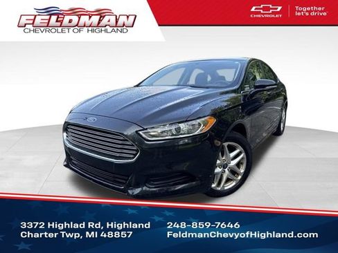 Used 2013 Ford Fusion SE FWD image 1