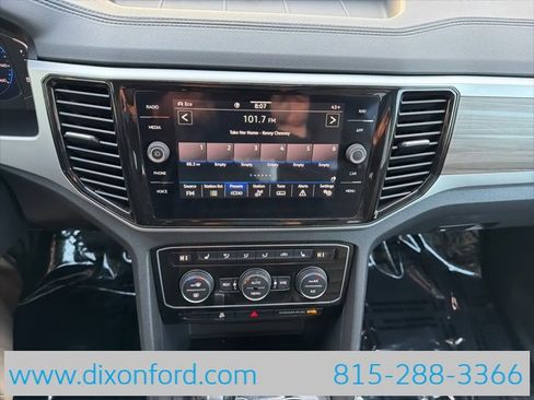 Used 2023 Volkswagen Atlas SEL image 12