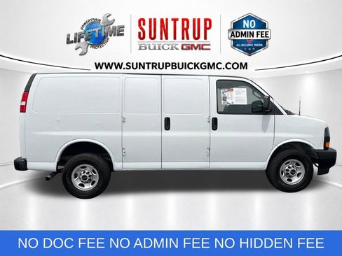 Used 2020 GMC Savana 3500 w/ Driver Convenience Package RWD image 7