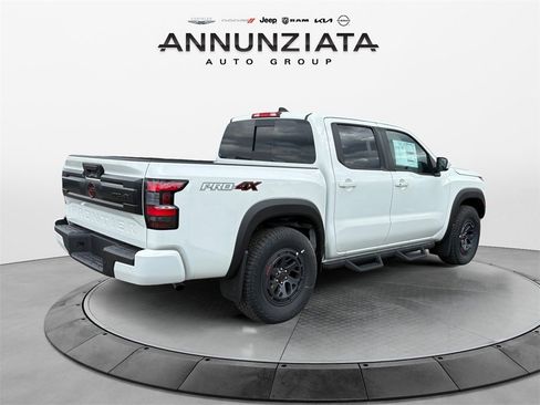 New 2025 Nissan Frontier PRO-4X image 5