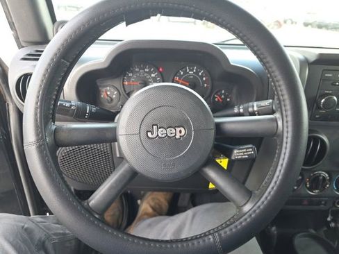 Used 2007 Jeep Wrangler X image 12