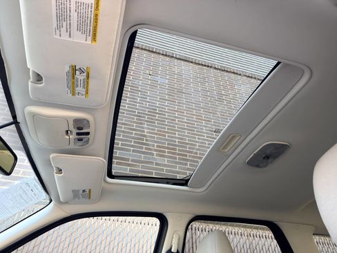 Used 2008 Ford Escape XLT image 12