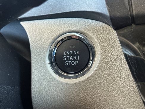 Certified 2020 Toyota Sienna XLE w/ XLE Navigation Package FWD image 26