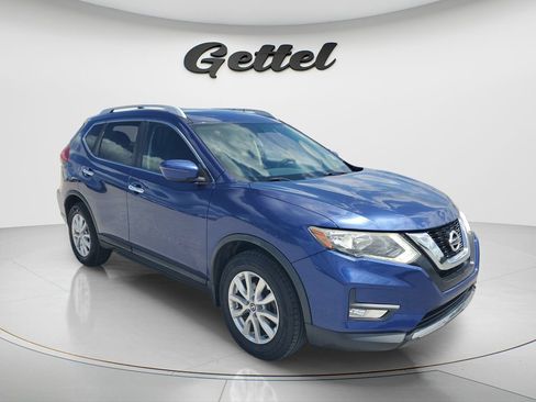 Used 2017 Nissan Rogue SV FWD image 10