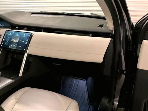 Certified 2025 Land Rover Discovery Sport S AWD/4WD image 25