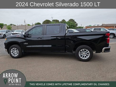 Used 2024 Chevrolet Silverado 1500 LT w/ Z71 Off-Road Package AWD/4WD image 7