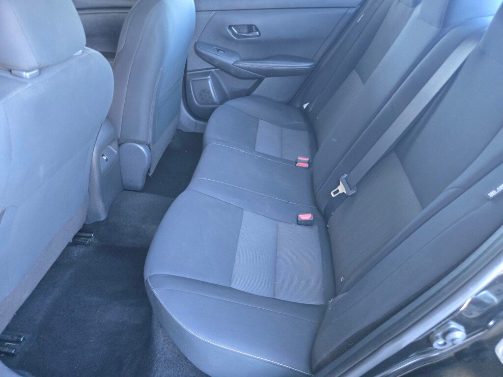 Used 2025 Nissan Sentra SV w/ All-Weather Package FWD image 15