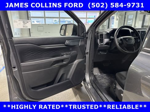 Used 2025 Ford Ranger XL RWD image 9