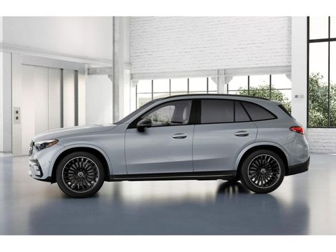 New 2026 Mercedes-Benz GLC 300 image 35