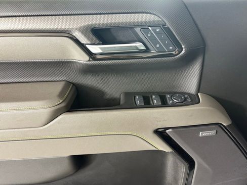 Used 2025 Chevrolet Silverado 1500 ZR2 w/ Technology Package image 23