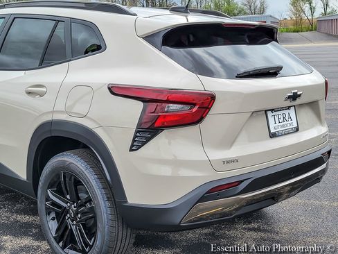 New 2026 Chevrolet Trax ACTIV FWD image 6