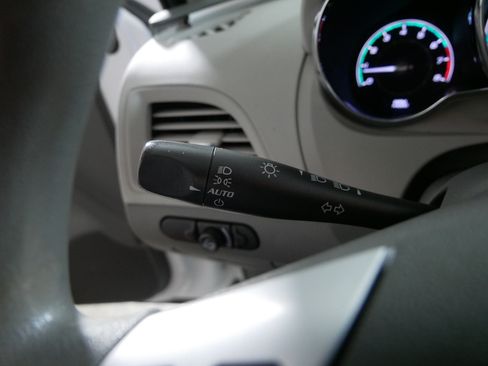 Used 2011 Chevrolet Malibu LS FWD image 29
