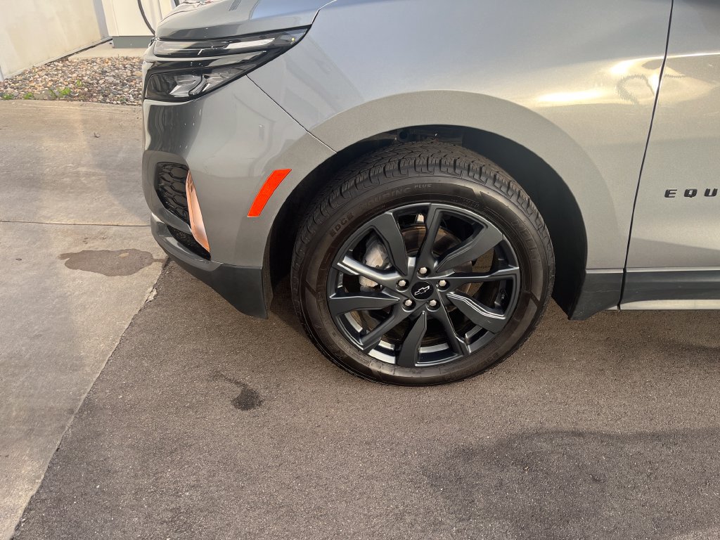 Used 2023 Chevrolet Equinox RS w/ LPO, Floor Liner Package AWD/4WD image 28