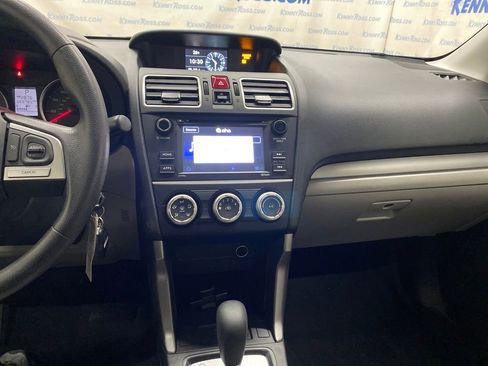 Used 2018 Subaru Forester 2.5i w/ Alloy Wheel Package image 19