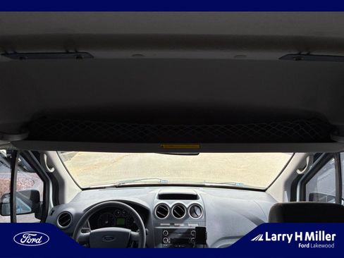 Used 2013 Ford Transit Connect XLT image 33