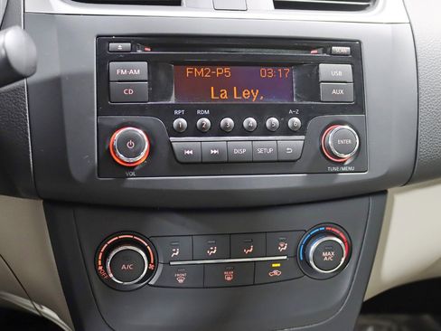 Used 2017 Nissan Sentra S image 18