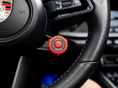 Used 2022 Porsche 911 Carrera S image 44