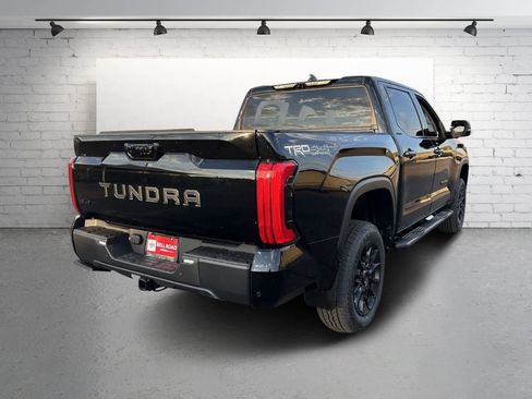 Used 2024 Toyota Tundra Limited image 6