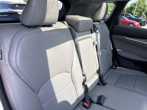 Used 2023 INFINITI QX50 Luxe AWD/4WD image 37