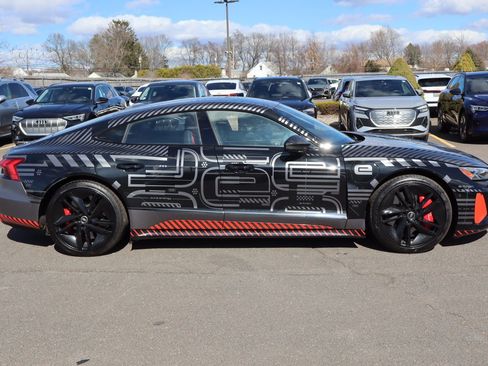 Used 2023 Audi RS e-tron GT AWD/4WD image 4