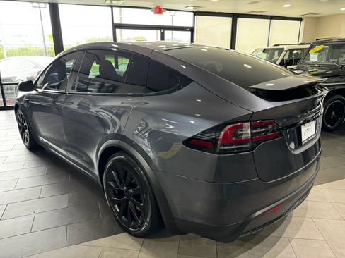 Used 2022 Tesla Model X Plaid AWD/4WD image 3