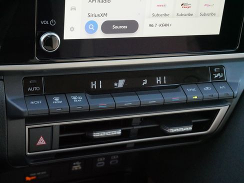 Certified 2025 Toyota Camry LE image 23