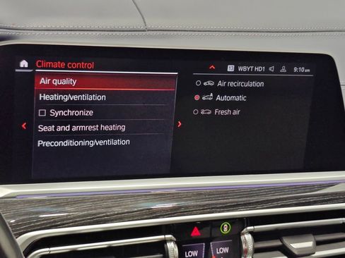 Used 2022 BMW X7 xDrive40i w/ M Sport Package AWD/4WD image 76