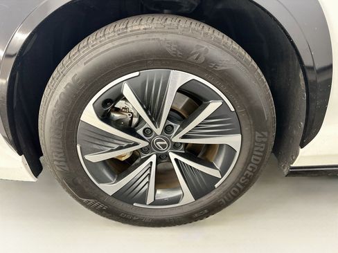 Used 2023 Lexus RZ 450e Premium w/ Technology Package AWD/4WD image 37