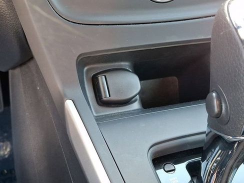 Used 2019 Nissan Sentra SV image 24